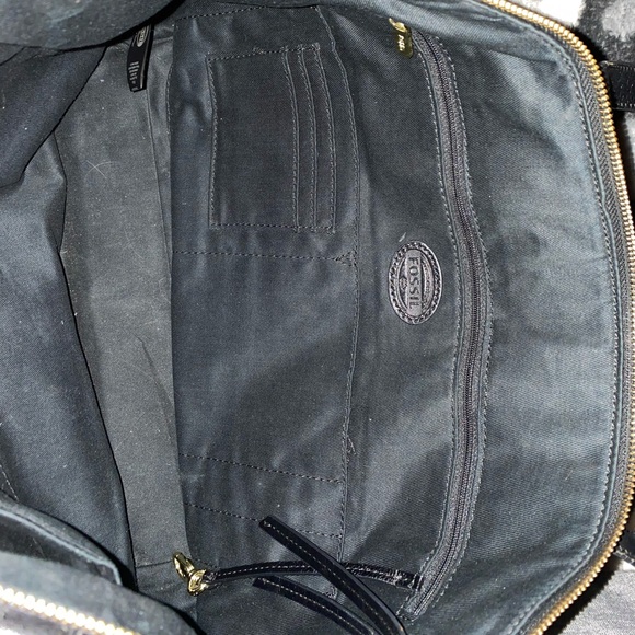 authentic fossil black & gold handbag - Picture 3 of 10